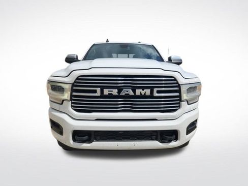 Used 2022 RAM 2500 Laramie AWD/4WD image 2