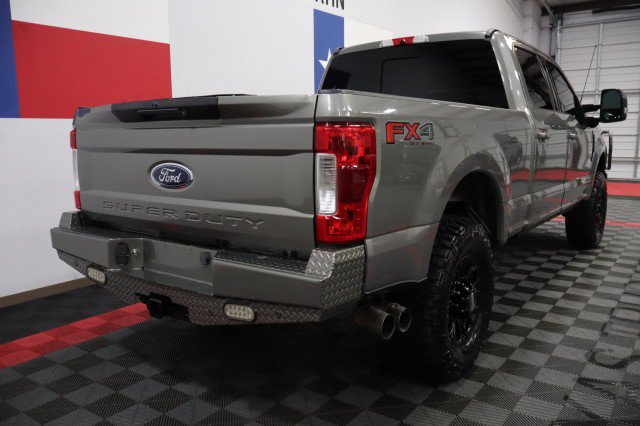 Used 2019 Ford F250 Lariat w/ Lariat Ultimate Package AWD/4WD image 22