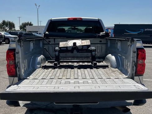 Used 2015 Chevrolet Silverado 2500 LT image 16