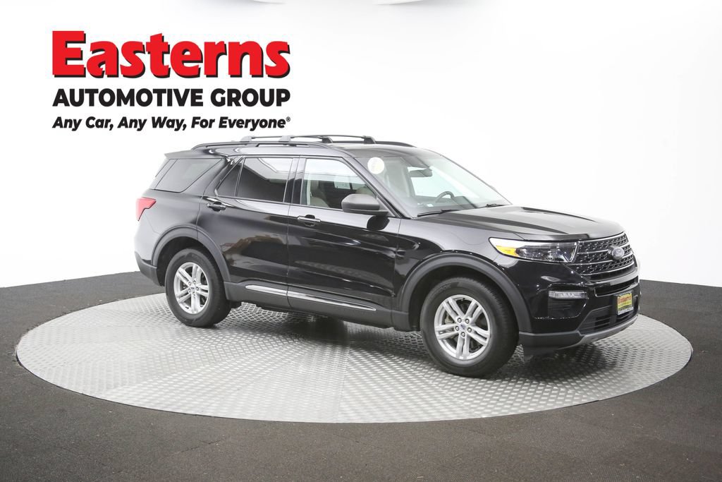 Used 2022 Ford Explorer XLT w/ Equipment Group 202A AWD/4WD image 49