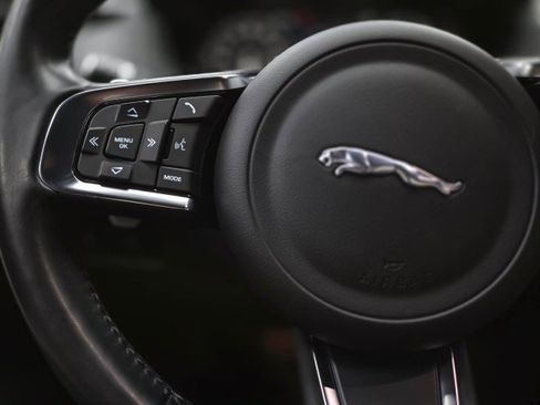 Used 2019 Jaguar F-PACE S AWD/4WD image 20