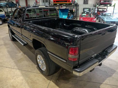 Used 1997 Dodge Ram 2500 Truck 4x4 Club Cab image 16