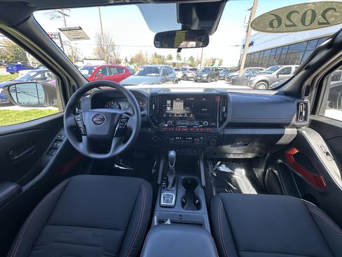 Used 2026 Nissan Frontier PRO-4X w/ Pro-4x Convenience Package AWD/4WD image 12