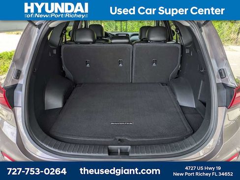 Used 2020 Hyundai Santa Fe SE w/ Cargo Package FWD image 12