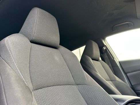 Certified 2019 Toyota C-HR LE image 16