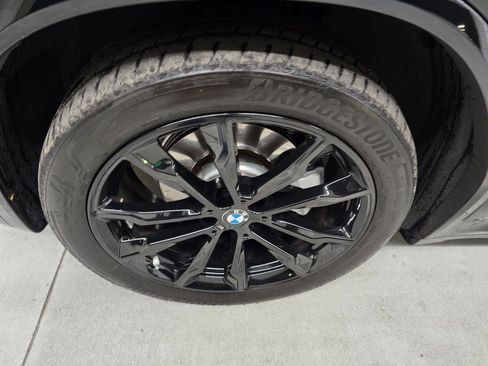 Used 2025 BMW X4 xDrive30i w/ Premium Package AWD/4WD image 10