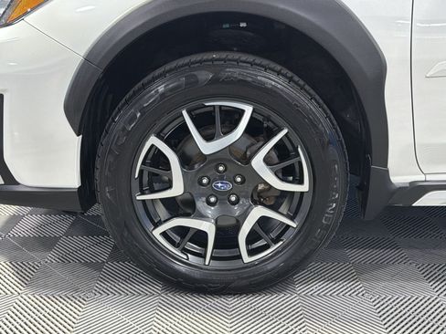 Used 2019 Subaru Crosstrek Hybrid w/ Moonroof Package w/Navigation AWD/4WD image 17