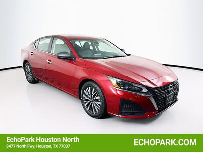 Used 2024 Nissan Altima 2.5 SV