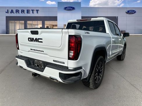 Used 2021 GMC Sierra 1500 Elevation w/ LPO, Elevation Black Package AWD/4WD image 4