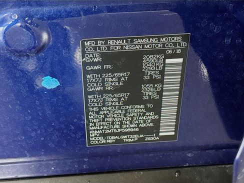 Used 2018 Nissan Rogue SV FWD image 40