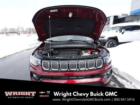 Used 2022 Jeep Compass Limited image 32