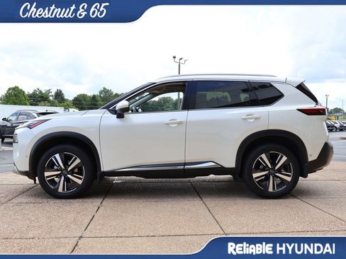 Used 2023 Nissan Rogue Platinum w/ Platinum Premium Package AWD/4WD image 3