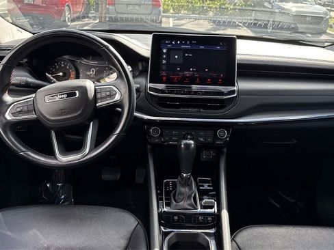 Used 2022 Jeep Compass Trailhawk w/ Trailhawk Convenience Group image 15