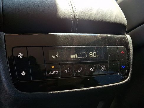 Certified 2025 INFINITI QX60 Pure w/ Cargo Package image 11