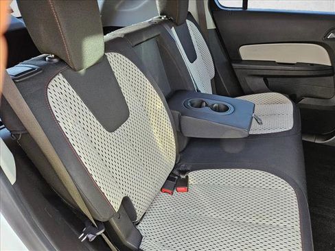 Used 2015 Chevrolet Equinox LS image 15