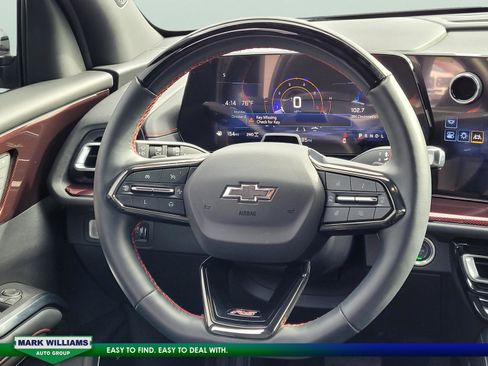 Used 2024 Chevrolet Traverse RS image 42