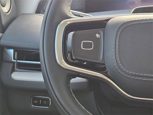 New 2025 Lincoln Navigator L Reserve image 25