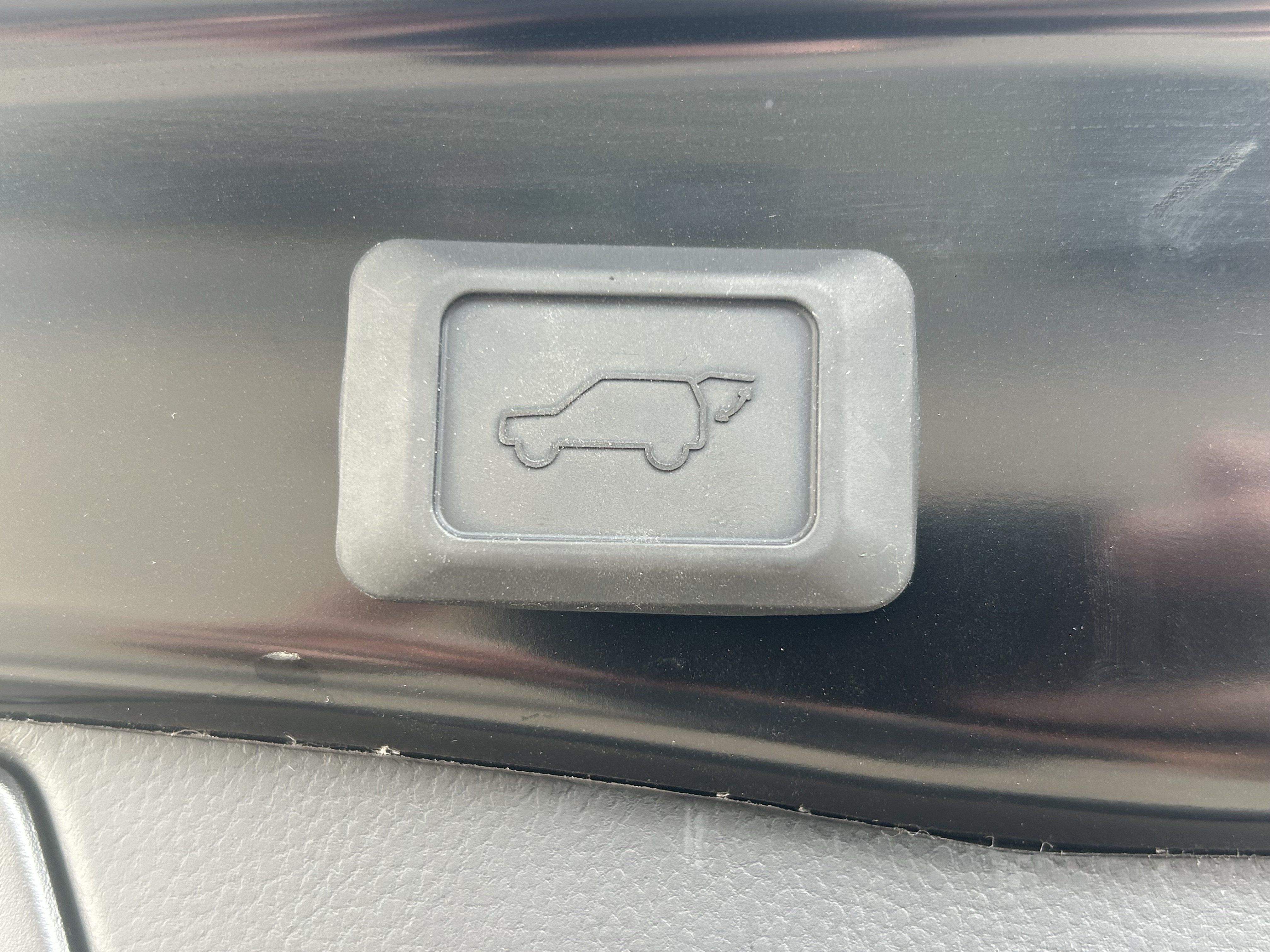 Certified 2025 Toyota RAV4 XLE Premium w/ Weather Package AWD/4WD image 22