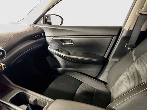 Used 2023 Nissan Sentra SR w/ Trunk Package FWD image 22