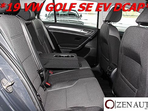 Used 2019 Volkswagen e-Golf SE w/ Driver Assistance Package image 31