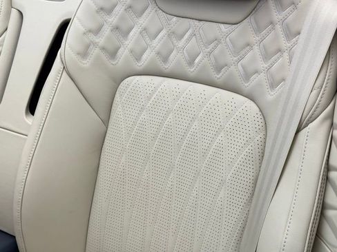 New 2026 Bentley Continental GTC image 32