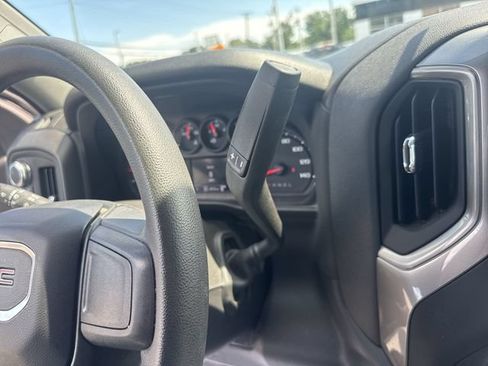 Used 2025 GMC Sierra 1500 Pro w/ Pro Value Package AWD/4WD image 15