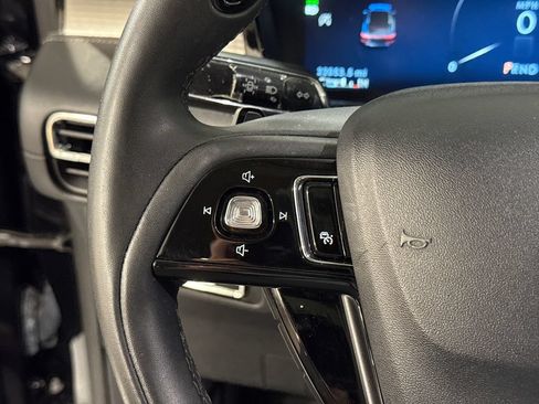 Used 2023 Lincoln Corsair AWD w/ Equipment Group 101A image 12