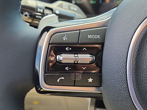 New 2026 Kia Carnival SX Prestige FWD image 11