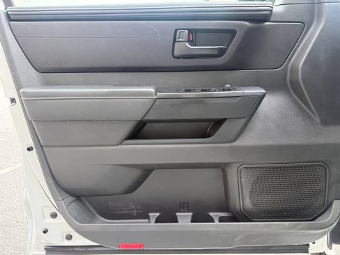 Used 2024 Toyota Tundra SR AWD/4WD image 43