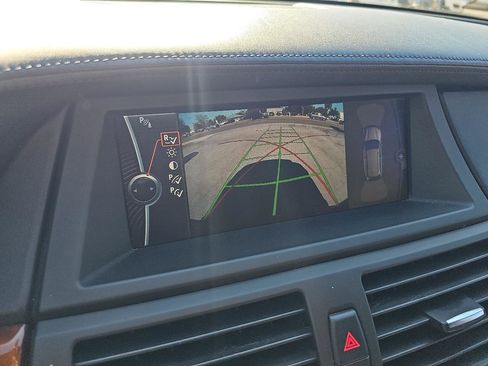 Used 2012 BMW X5 M image 11