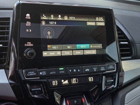 Used 2024 Honda Odyssey EX-L image 15