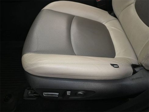 Used 2024 Toyota RAV4 XLE w/ Convenience Package image 14