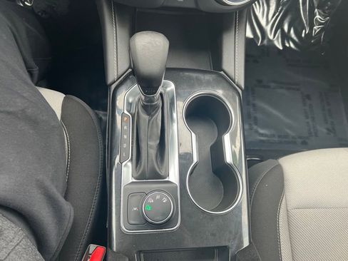 Used 2023 Chevrolet Blazer LT w/ LPO, Black Grille Bar Package image 27