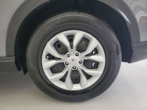 Used 2025 Honda CR-V LX image 11