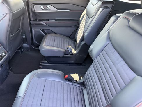 New 2026 Ford Explorer ST-Line AWD/4WD image 11