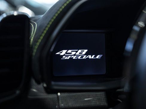 Used 2015 Ferrari 458 Speciale Coupe RWD image 64