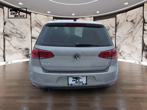 Used 2016 Volkswagen Golf S FWD image 6