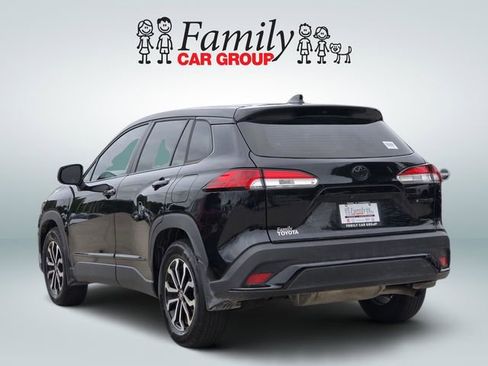 Used 2025 Toyota Corolla Cross AWD Hybrid image 3