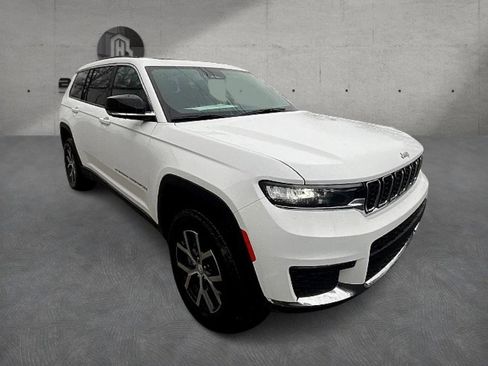 New 2025 Jeep Grand Cherokee L Limited image 3
