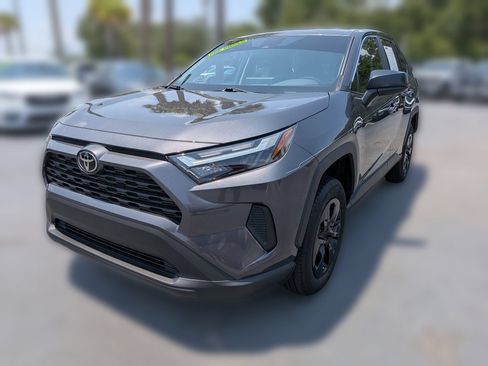 Used 2025 Toyota RAV4 LE FWD image 9