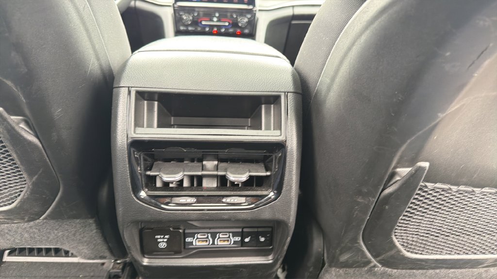 Used 2024 Jeep Grand Cherokee Limited 4xe AWD/4WD image 32