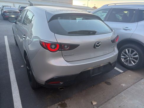 Used 2024 MAZDA MAZDA3 s image 8