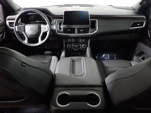 Used 2022 Chevrolet Tahoe Z71 w/ Off-Road Capability Package AWD/4WD image 35