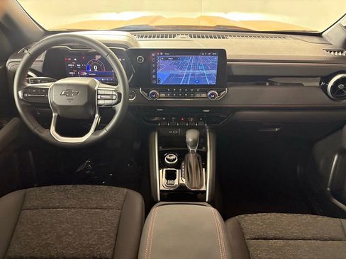 Used 2025 Chevrolet Colorado Z71 image 38