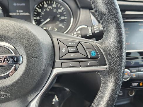 Used 2020 Nissan Rogue SL AWD/4WD image 18