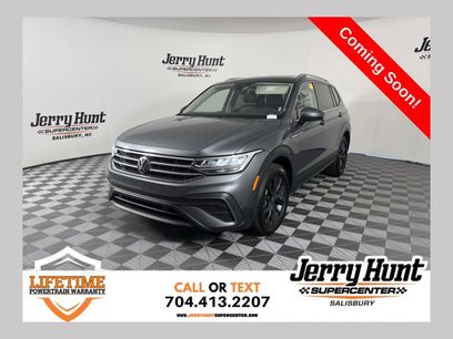 Used 2024 Volkswagen Tiguan SE
