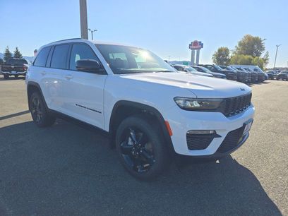 New 2025 Jeep Grand Cherokee Limited w/ Black Appearance Package