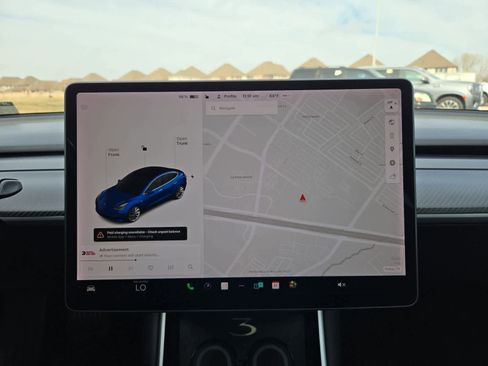 Used 2018 Tesla Model 3 image 25
