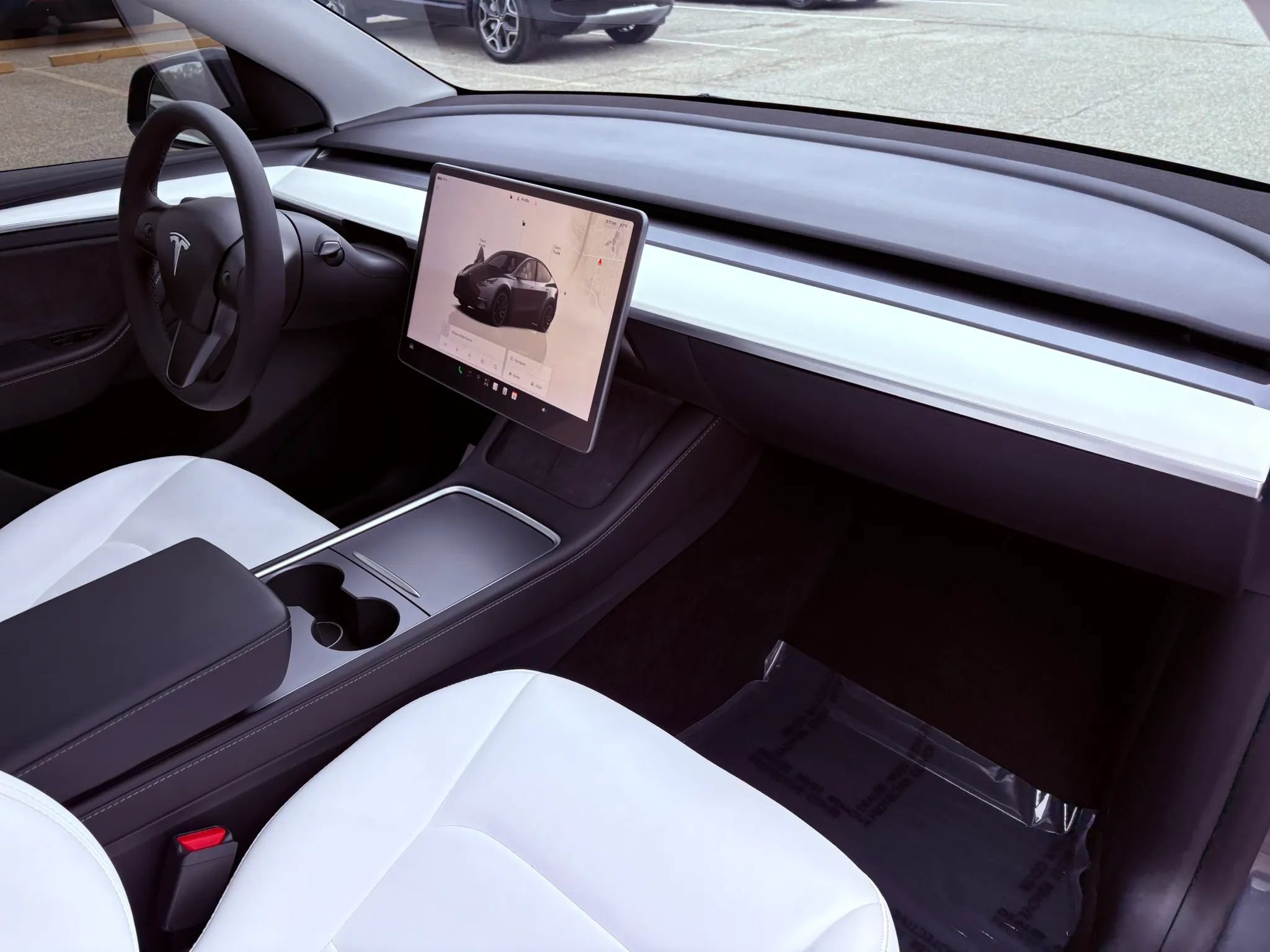 Used 2023 Tesla Model Y Performance AWD/4WD image 16