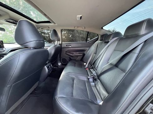 Used 2023 Nissan Altima 2.5 SL AWD/4WD image 26